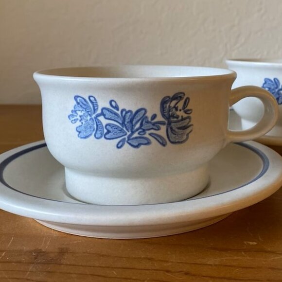 Set of 2 Cups Mugs & Saucers Pfaltzgraff Yorktowne Stone Blue Gray - Picture 4 of 4